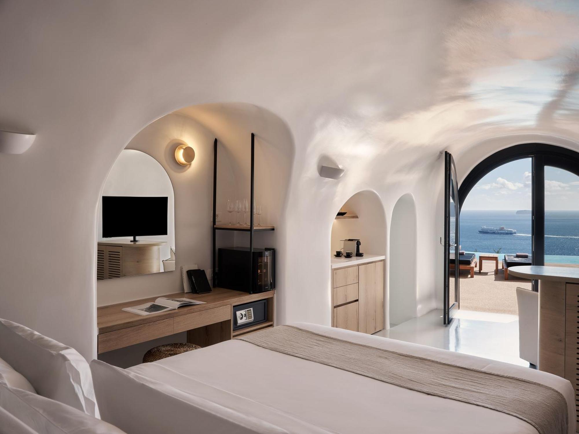 Olvos Luxury Suites Oia  Exterior photo