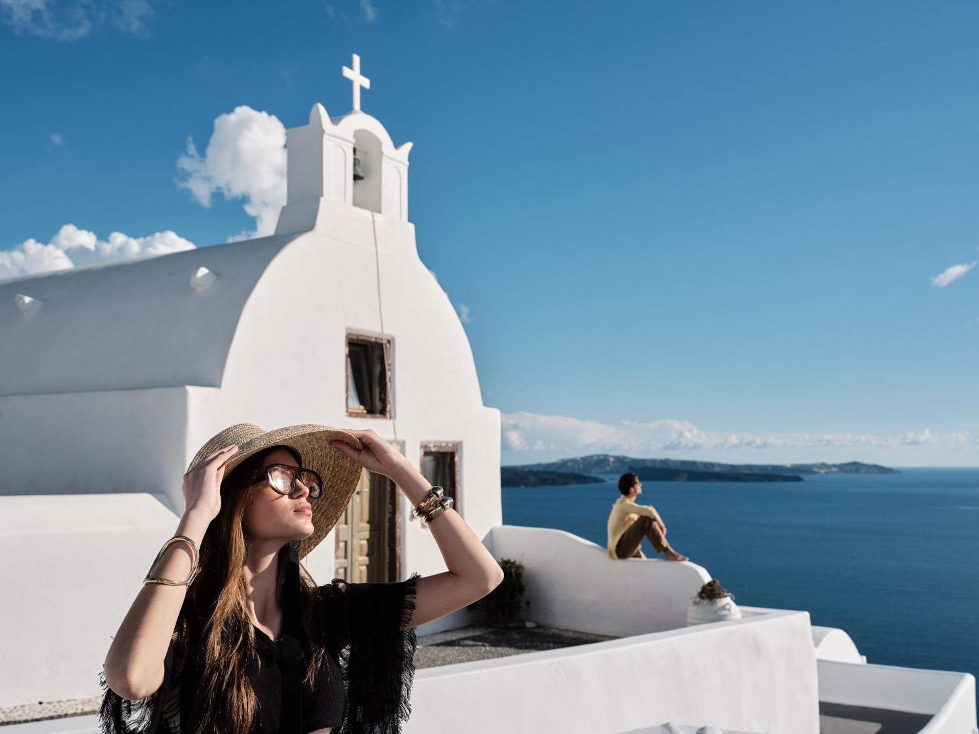 Olvos Luxury Suites Oia  Exterior photo